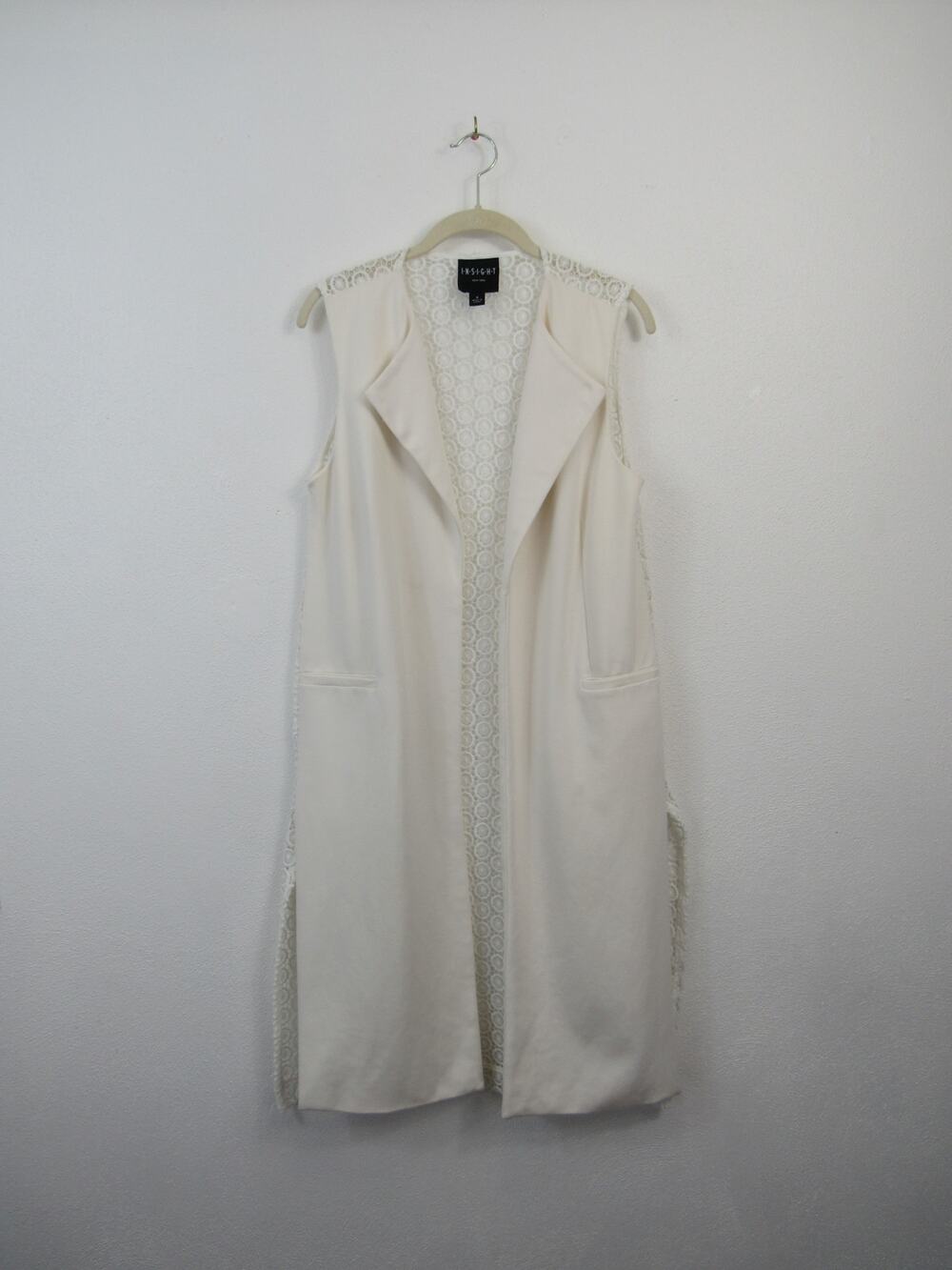 New Insight New York Vest Open White with Embroidery/Lace Back Women Size 4